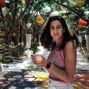 Meet your Posher, Hannah